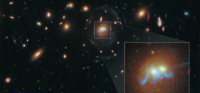 کشف رشته‌ ابرخوشه‌های ستاره‌زا در اطراف دو کهکشان بیضوی در حال ادغام