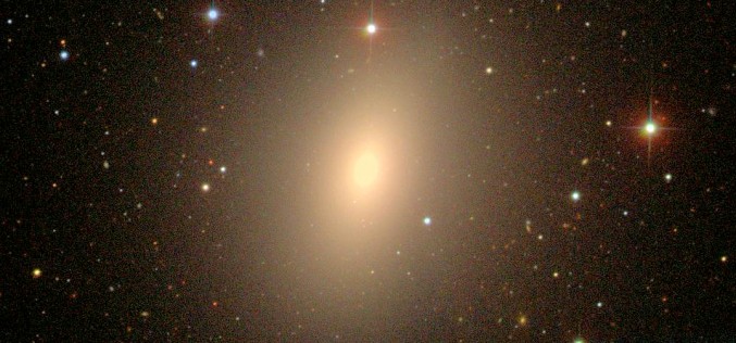 کهکشانی پرجرم و خاموش در ابتدای کیهان